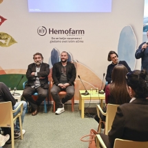 Fake news ili lakoća tro(lo)vanja Fake news ili lakoća tro(lo)vanja